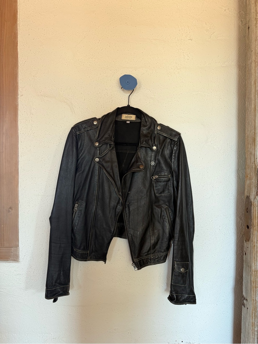 Jackett NY Classic Black Leather Moto Jacket - Lightweight